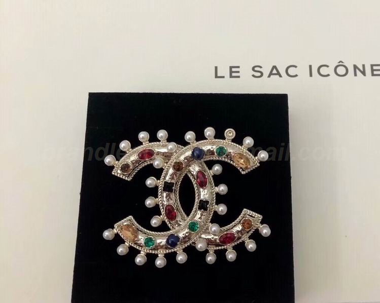 Chanel Brooch 155